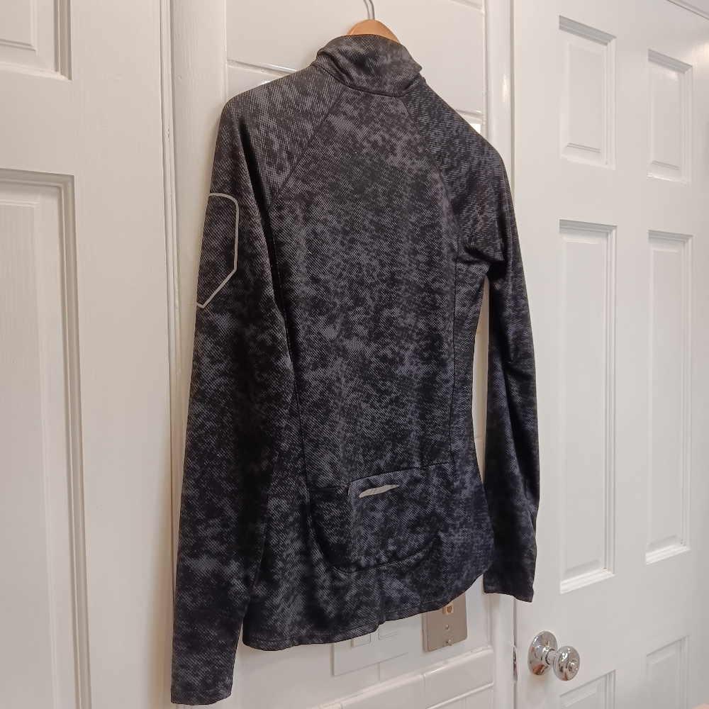 Under Armor Zip Pullover - image 7